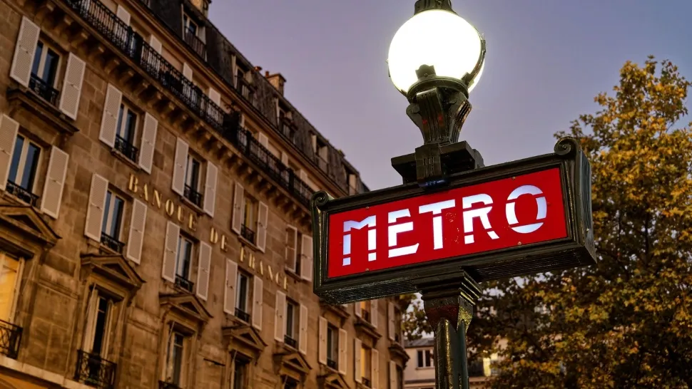 Metroul din Paris, oprit de o pană de curent. Haos în transportul public, joi Foto.Profimedia