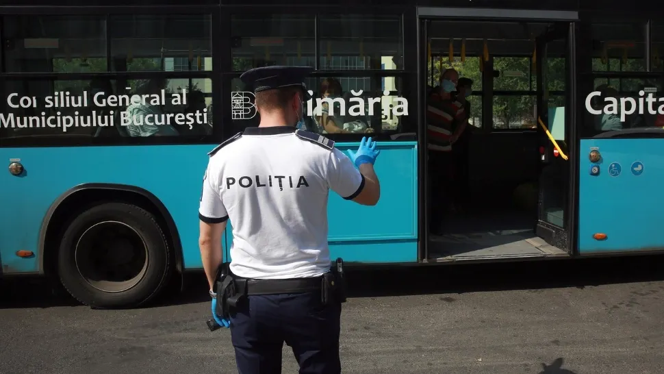 Angajat STB, prins furând carburant. Foto: Profimedia