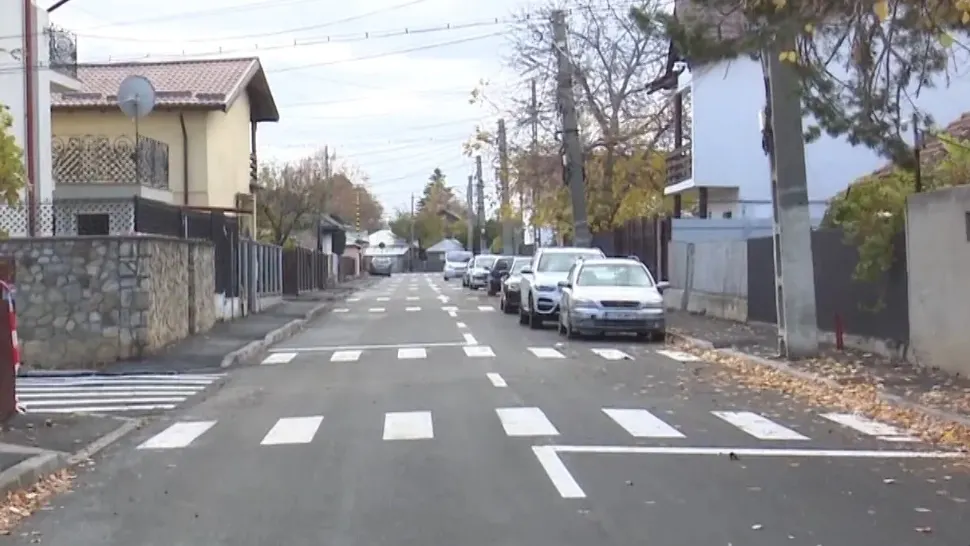 Strada din România unde trecerile de pietoni apar din 20 în 20 de metri. Foto: newss.ro