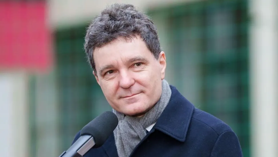 Nicușor Dan, mesaj pentru români după vot: „Ieșiți la urne, este un proces democratic”/ Facebook