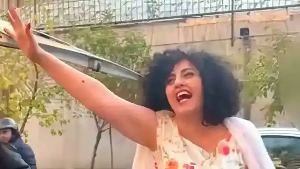 Narges Mohammadi este un personaj extrem de controversat in Iran