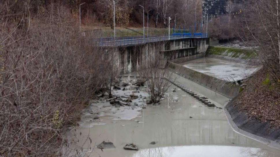 Risc de inundații pe mai multe bazine hidrografice: hidrologii au emis Cod galben/Arhivă foto