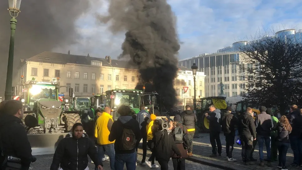 Proteste masive în Bruxelles. Fermierii își cer drepturile. Foto/Profimedia