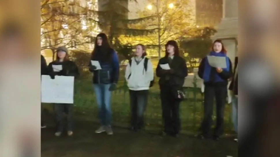 Proteste uriașe în țară: studenții au ieșit în stradă