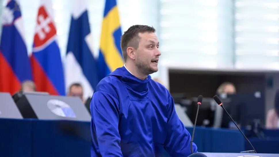 Premierul Groendlandei spune că nu se lasă intimidat de amenințările lui Trump.