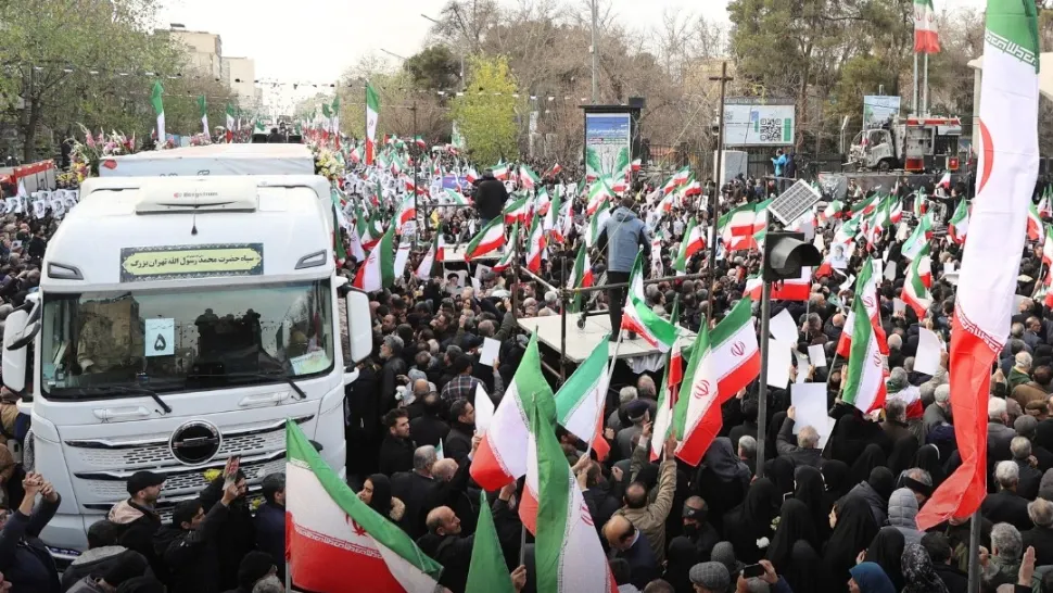 Proteste antiamericane la Teheran. Manifestanții cer asasinarea lui Donald Trump și strigă „Moarte Americii” – VIDEO