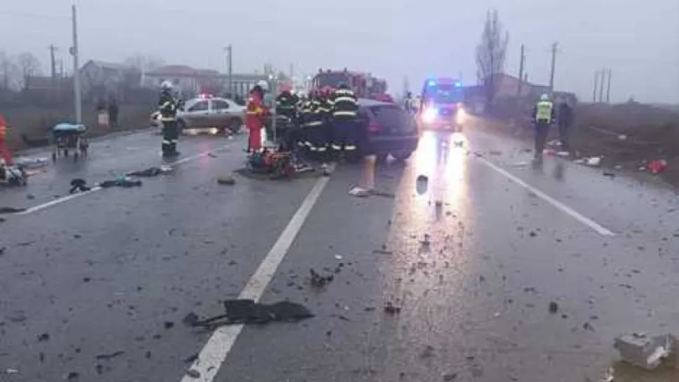 Accident mortal în ziua de Bobotează. O persoană a murit, iar alte cinci sunt rănite, printre care și doi copii