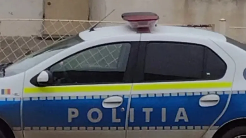 Un tânăr din Constanța a fost săltat de polițiști după ce a spart mai multe mașini și a furat cardurile găsite.