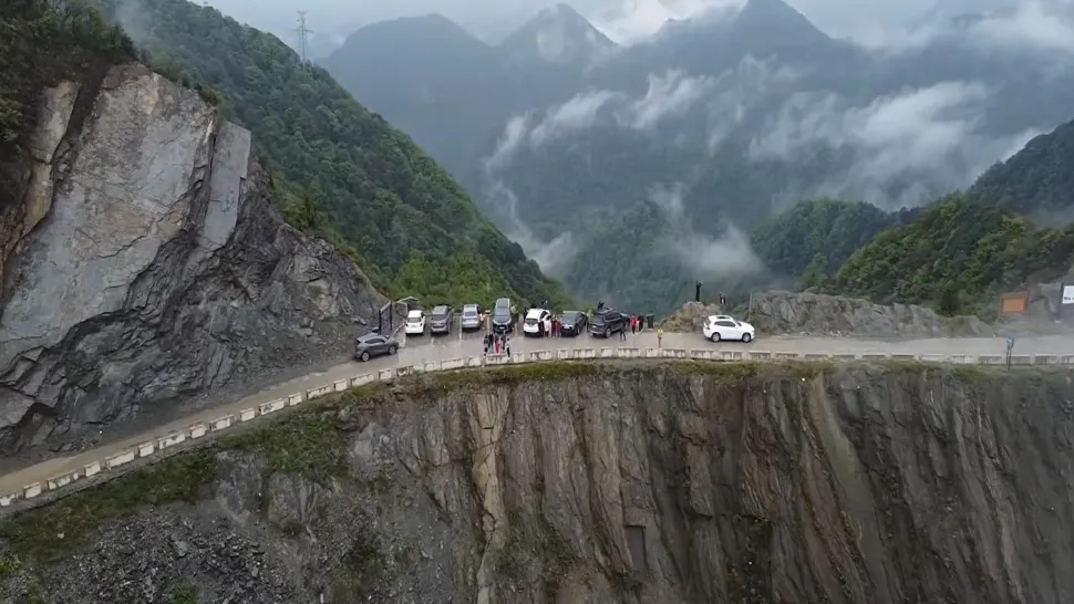 Cel mai periculos drum din lume