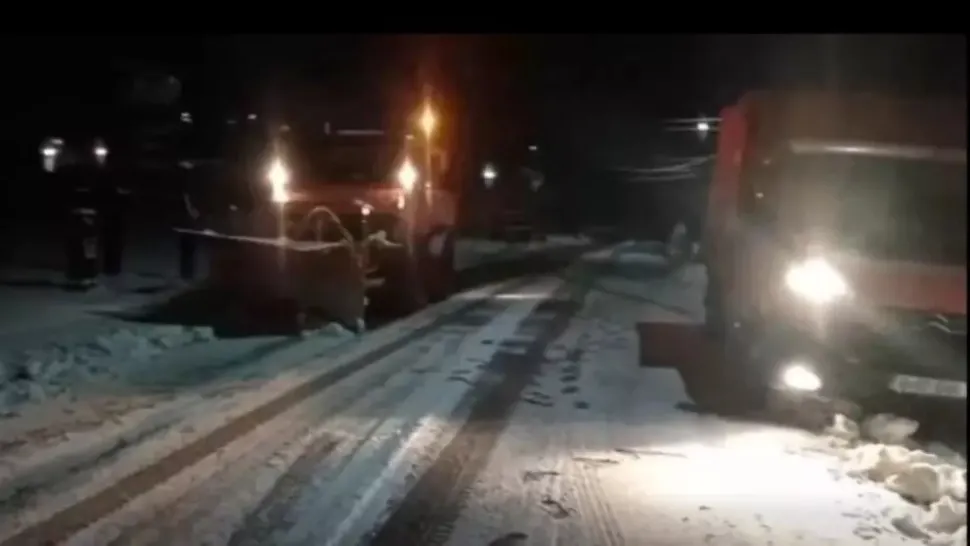UPDATE: Restricția a fost ridicată, după ce circulația a fost restricţionată pe o porțiune din DN1 din cauza zăpezii. Anunțul INFOTRAFIC