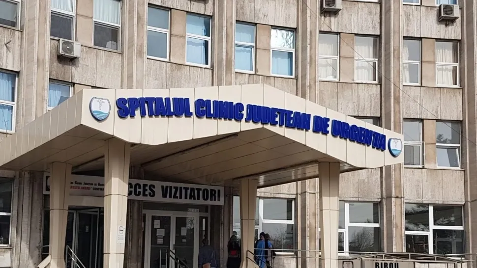 Scandal monstru la Spitalul Județean din Constanța. Tânăr de 33 de ani cu anevrism, ținut fără neurochirurg.