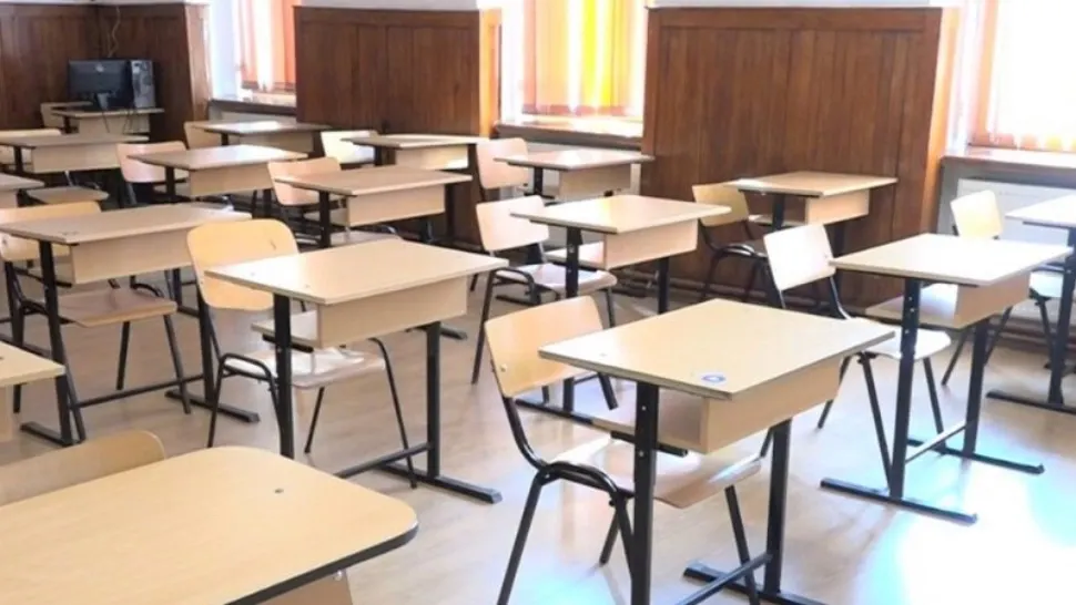 Cursuri suspendate în județul Giurgiu din cauza vremii rele.