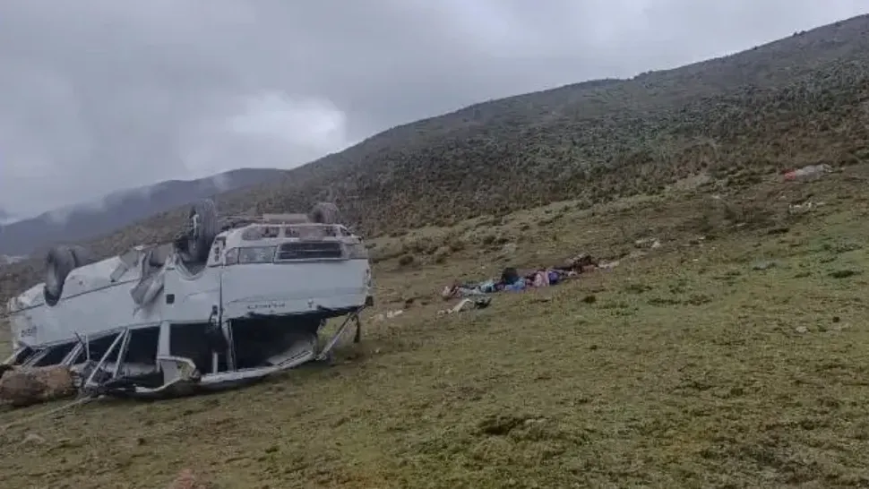 Accident grav în Peru: 9 morți și cel puțin 15 răniți.