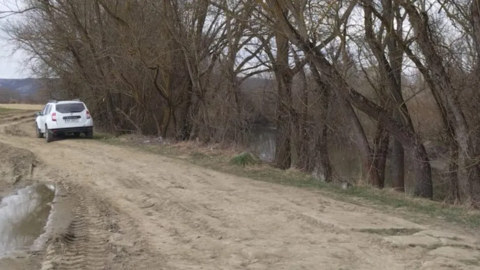 Un bărbat de 72 de ani a fost găsit fără viață în albia râului Șieu