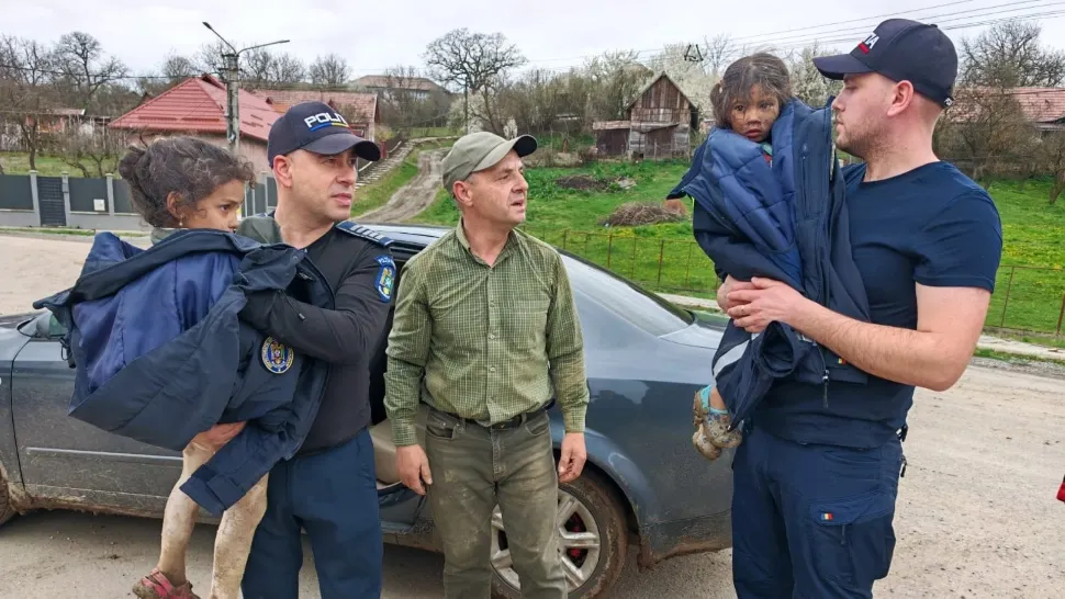 Cazul celor două fetițe din Târnăveni dispărute de acasă. FOTO: Facebook