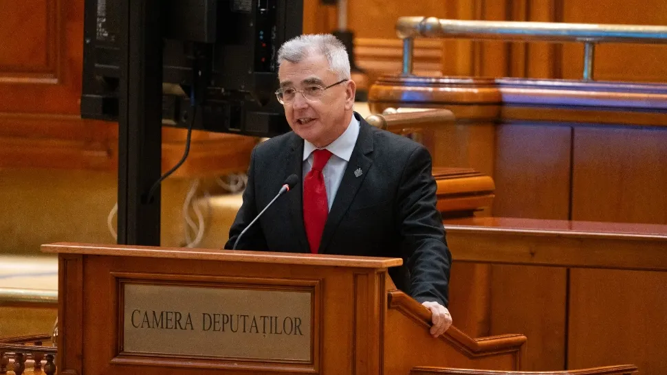 Liderul senatorilor AUR, Petrișor Peiu, avertizează că România intră într-o criză energetică și economică. Foto/AUR