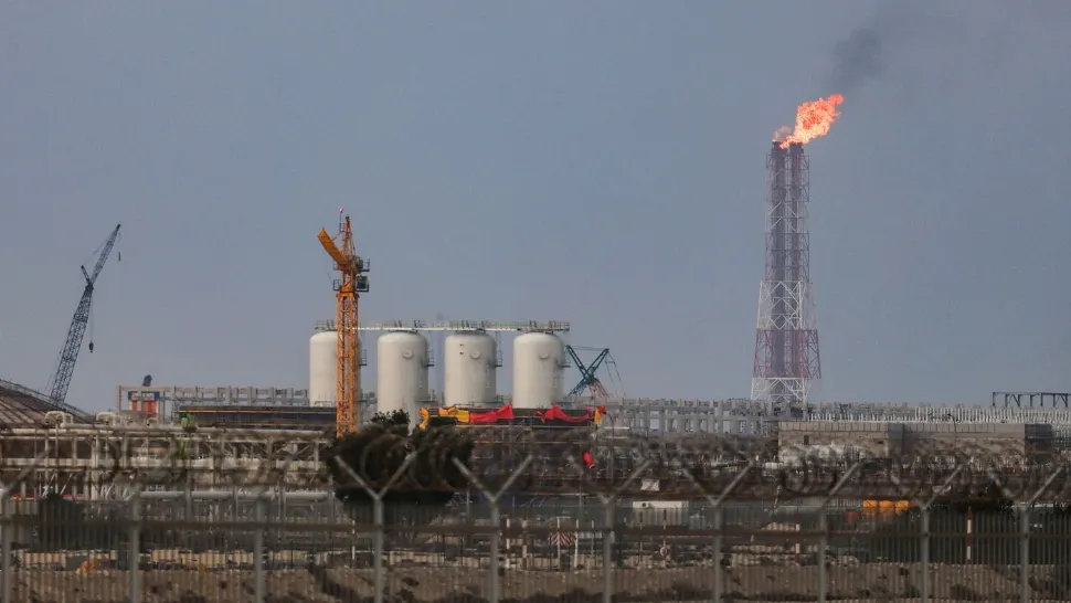 Cea mai mare rafinărie din Qatar, atacată de Iran. Foto/Profimedia