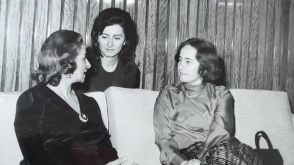 Imagini inedite: Mioara Roman alături de Elena Ceaușescu, într-o fotografie rară de la începutul anilor ’70