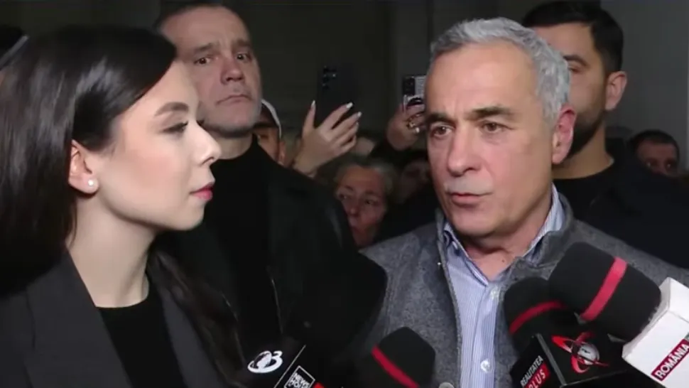 Călin Georgescu, la ieșirea din instanța de judecată (foto: captură Realitatea Plus)