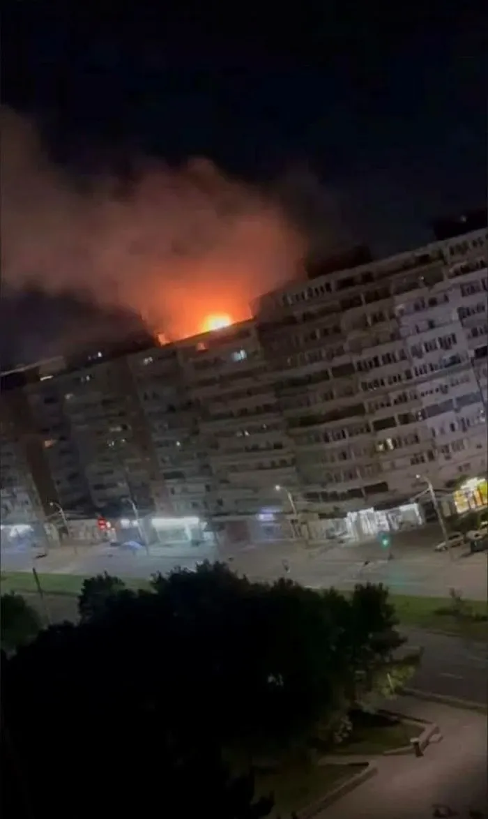 Dronă prăbușită pe un bloc din Galați