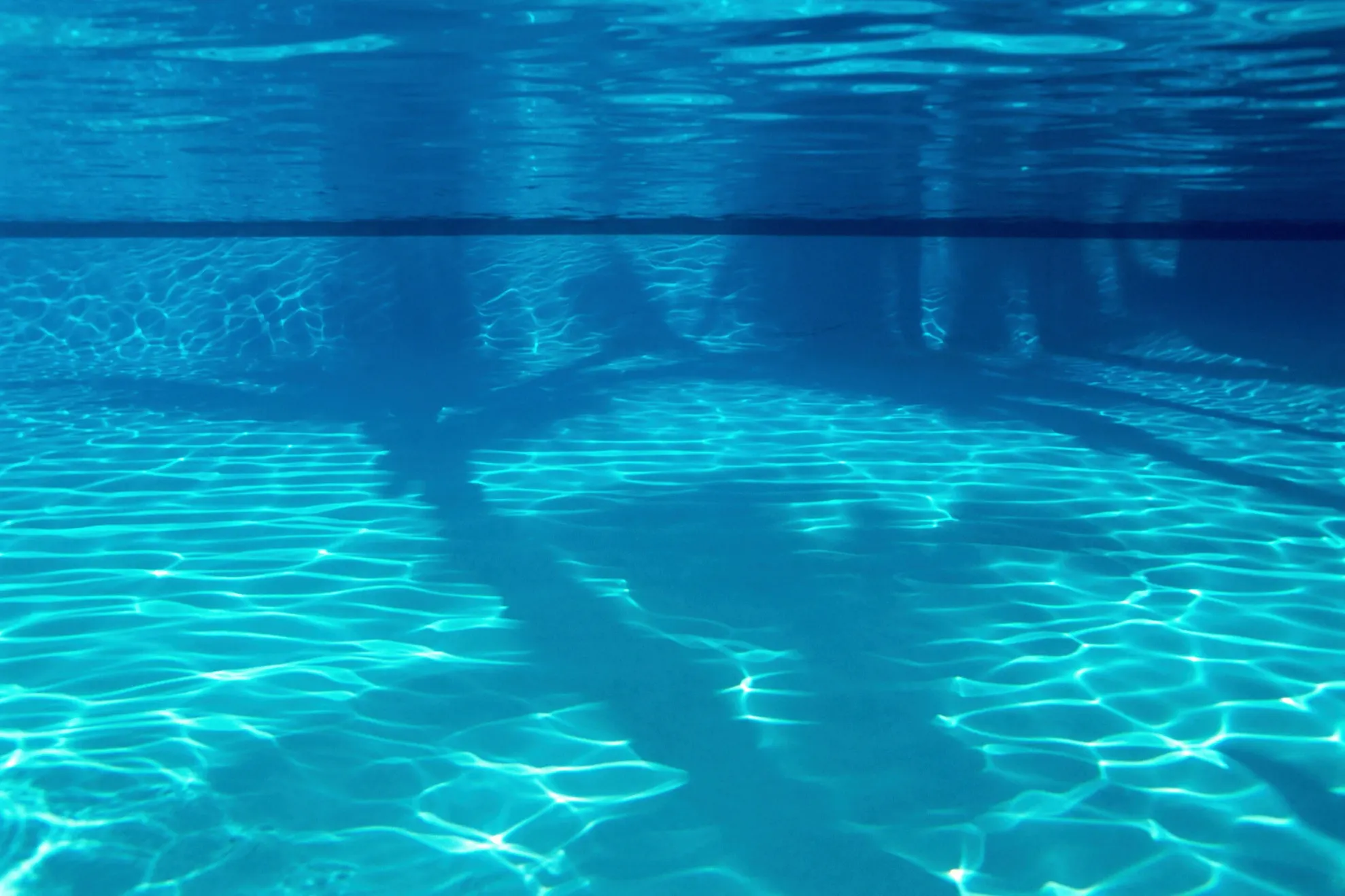 Piscină