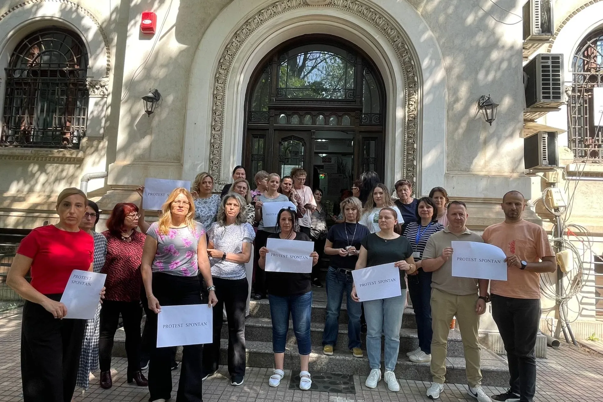 Protest Finanțe Olt