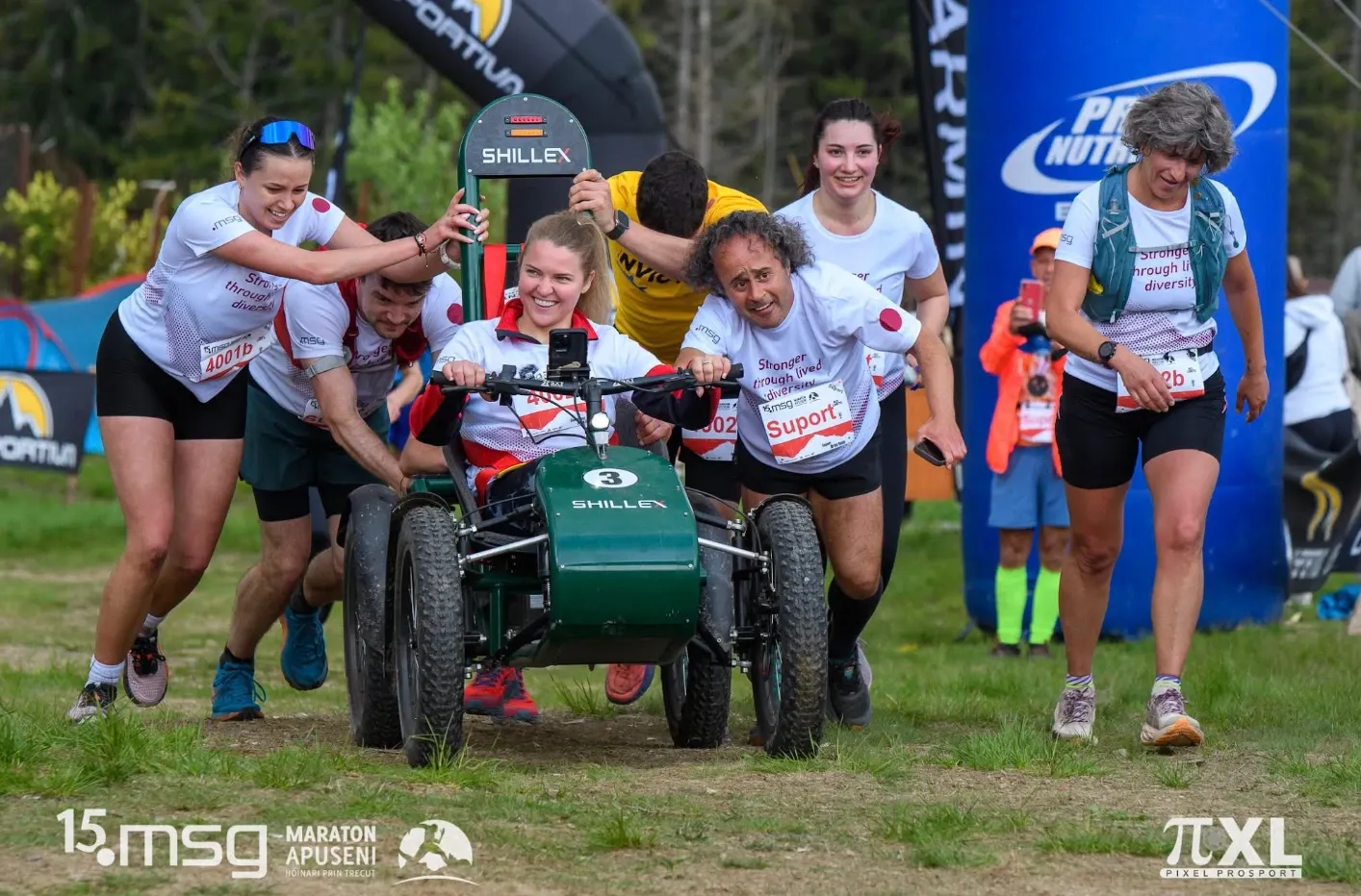 Caiac SMile continuă vara în Bucovina