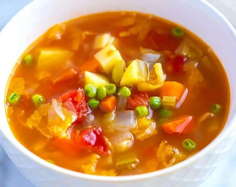 Ciorbă oltenească de legume