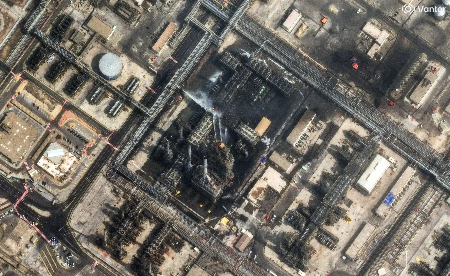 Rafinăria de petrol Ras Tanura a companiei Aramco/ Profimedia 