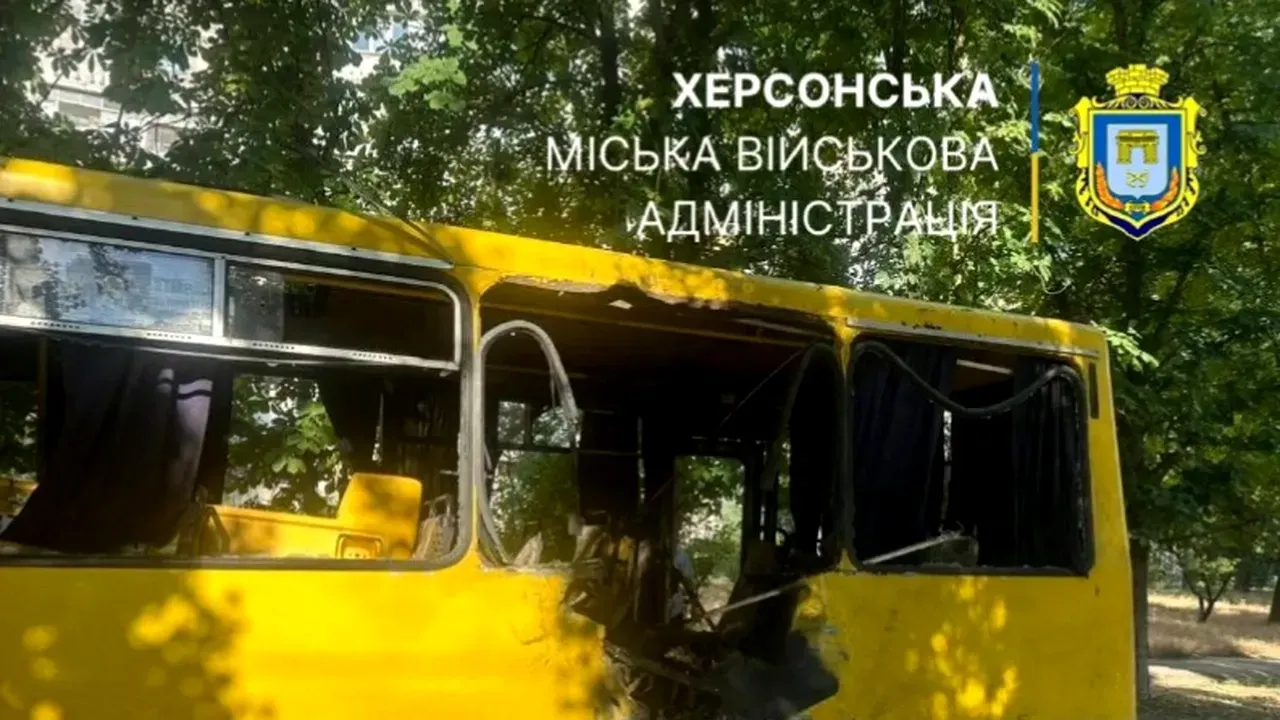 Autobuz atacat Ucraina