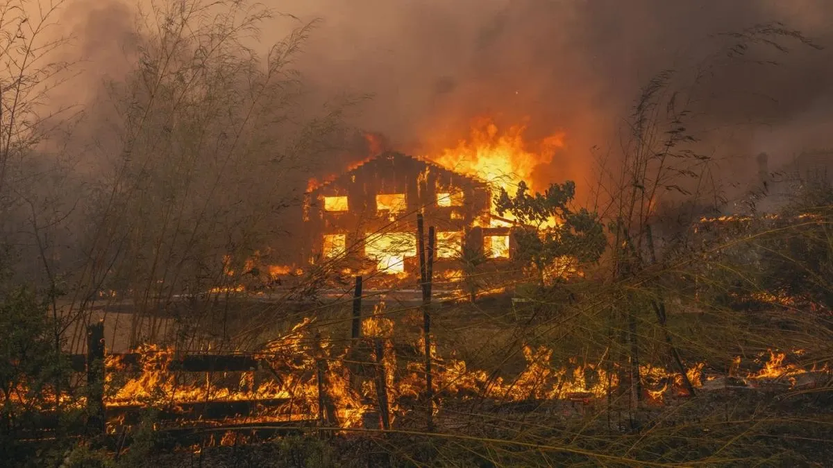 Incendiu în Franța