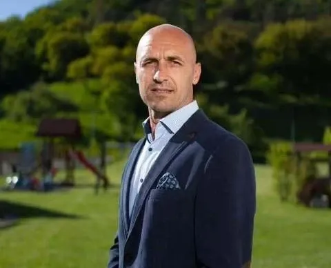 Gabi Mureșan 