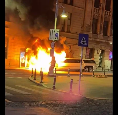 Incendiu limuzină/ Captură video 