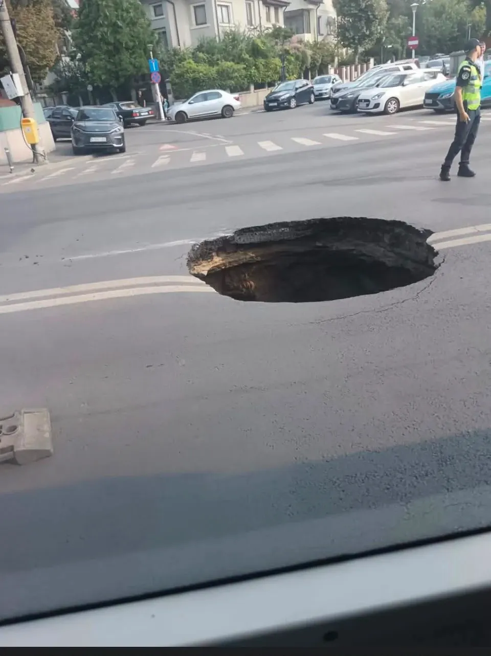 Crater Bulevardul Eroilor