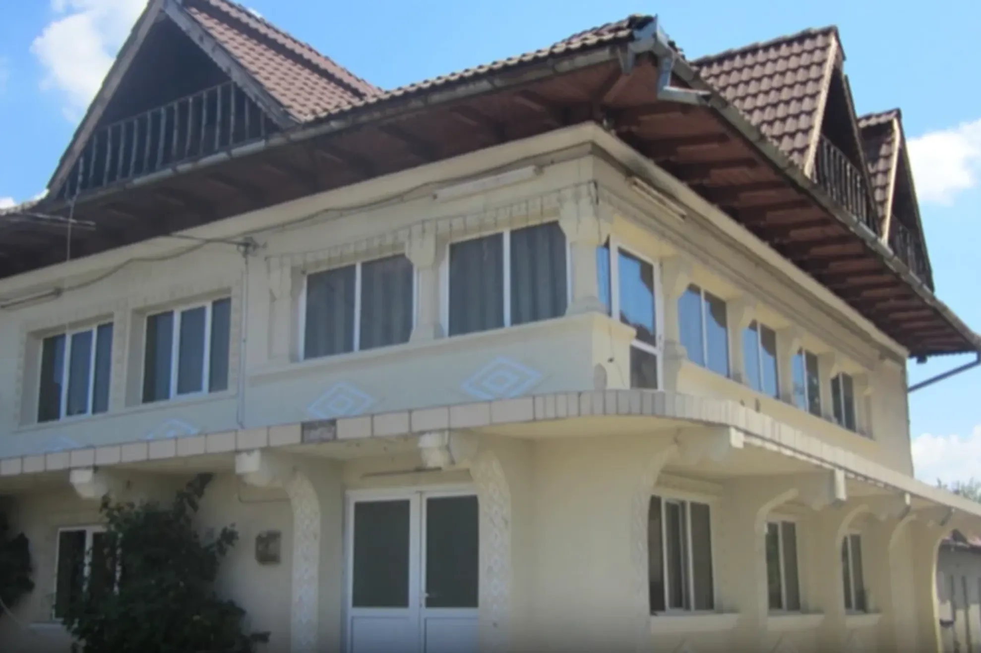 ANAF scoate la licitație o vilă de 315 mp cu doar 25.800 de euro 
