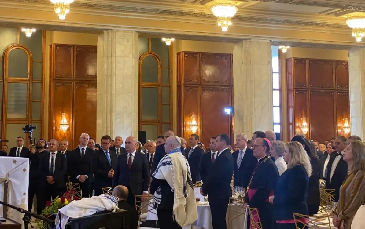 Ilie Bolojan, la aceeași masă, din nou, cu șefa CCR - Simina Tăsănescu. Foto/stiripesurse