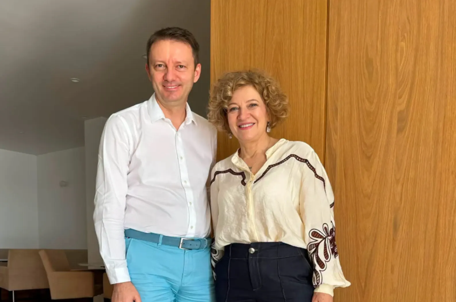 Siegfried Muresan si Oana Gheorghiu (FB)
