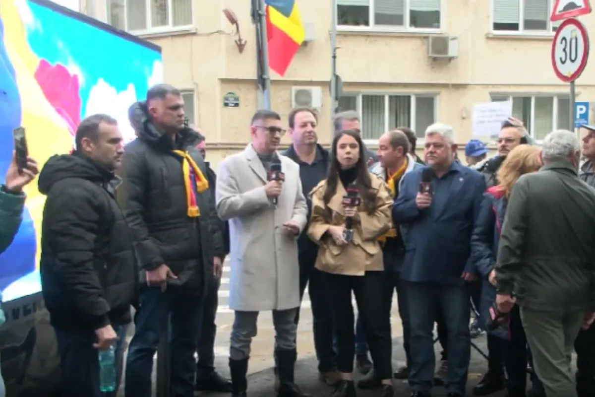 Echipa Realitatea PLUS la Arestul Central / Sursa foto - Captură video