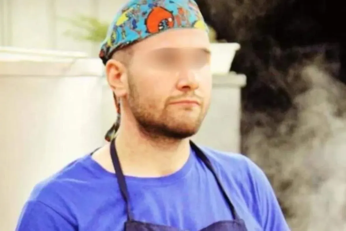 Șofer pe ambulanță / Sursa foto - Presa străină