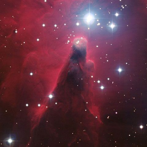 Cosmosul are propriul pom de Crăciun cu o stea reală în vârf