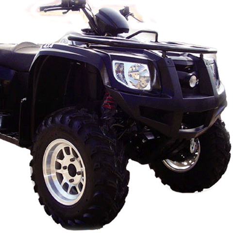 Doi turişti din Satu Mare s-au răsturnat cu ATV-ul într-o râpă