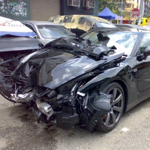 18 persoane şi-au pierdut viaţa în 48 de accidente rutiere, în primele trei zile ale anului 2009