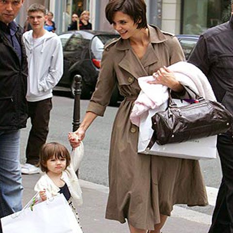 Katie Holmes a cheltuit 14 milioane de dolari în şase luni, în New York