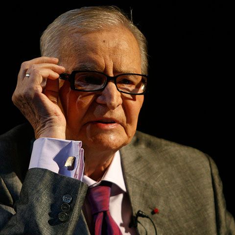 Actori precum Beligan, Rebengiuc sau Albulescu, afectaţi de ordonanţa care interzice pensie plus salariu de la stat 