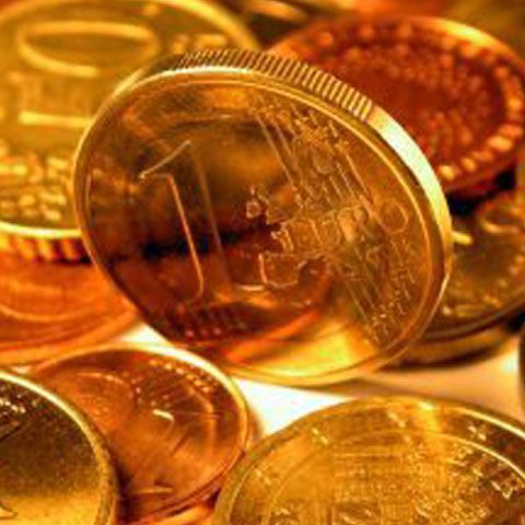 Euro a fost cotat joi de BNR la 4,138 lei