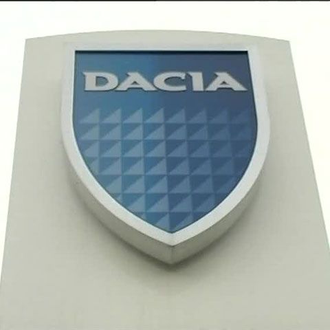 În plină criză, 82 de dealeri Dacia au fost în vacanţă în Brazilia 
