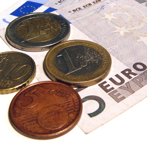 BNR a stabilit un curs oficial de 4,21 lei pentru un euro