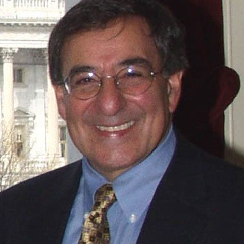 Barack Obama l-a ales oficial pe Leon Panetta pentru funcţia de director CIA