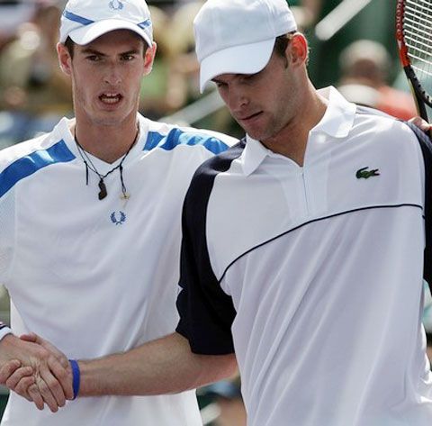 Tenis: Murray a câştigat turneul de la Doha, după ce l-a învins în finală pe Roddick