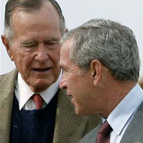 George W. Bush şi tatăl său, împreună într-un interviu inedit